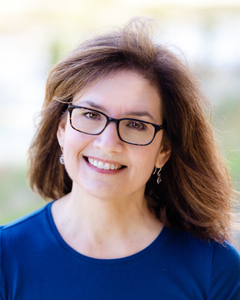 author photo Stacy DeKeyser