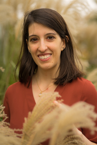Professional Headshot of Carrie Grignano