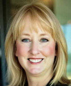 Lori Collins-professional
