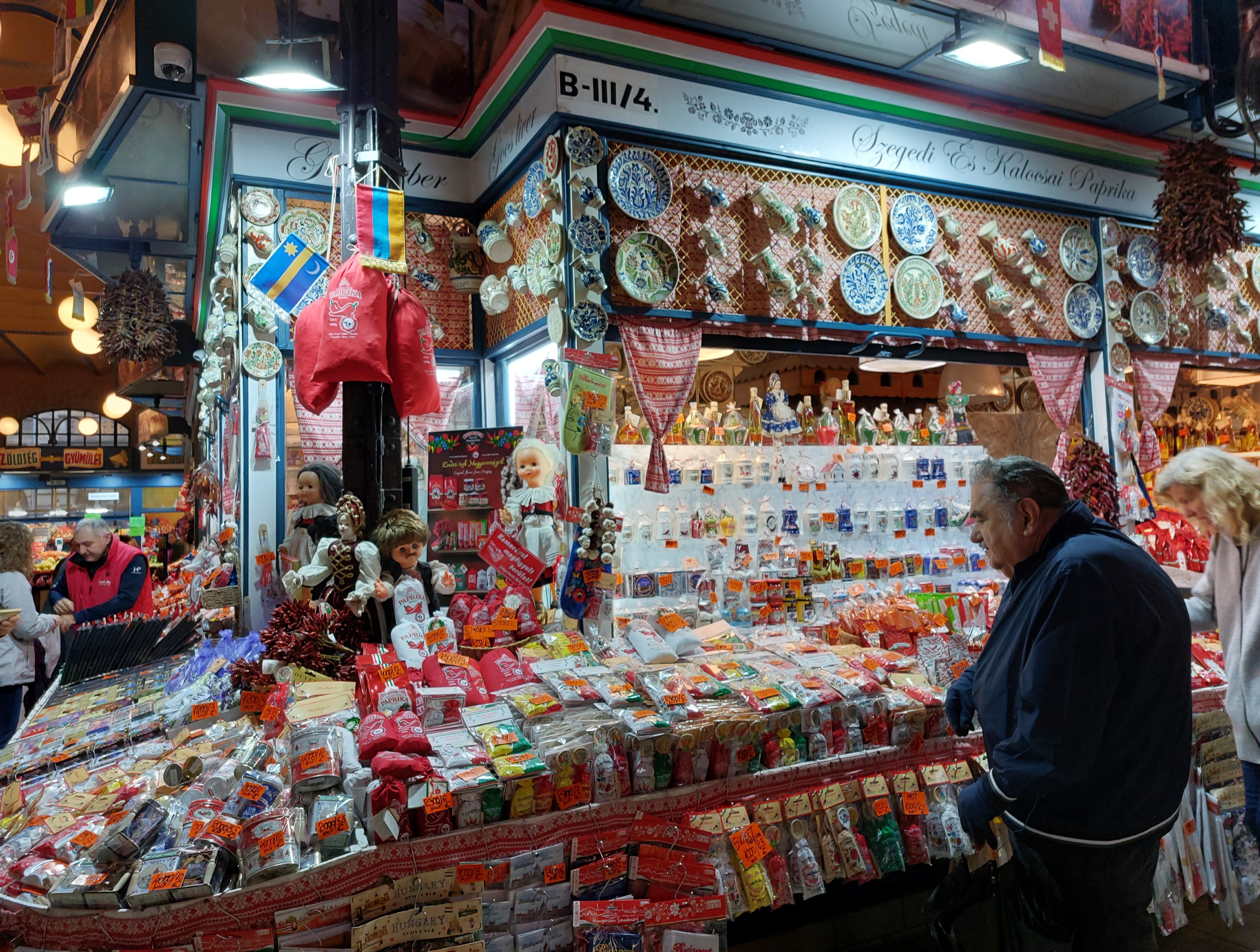 Budapest-Market-3.jpg