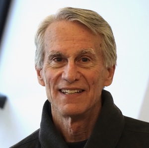 Photo of writer Dan Lutz