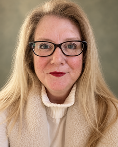 Portrait of author A.M. Hayes 