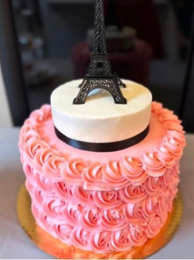 SugarBar-Eiffel-Tower-cake.jpg