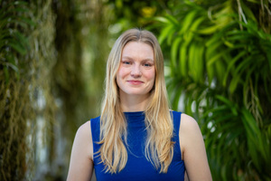 Julia Pike Headshot 