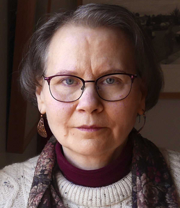 Portrait of Cheryl Walsh