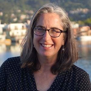 Jennifer Gennari, author