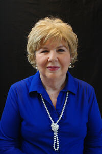 Julie Gianelloni Connor