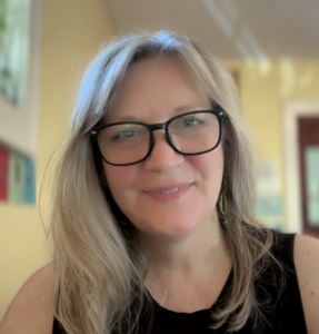 Linda Ryden Headshot