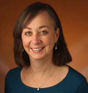 Author Tracy Barrett