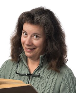 Debbie Russell Head Shot