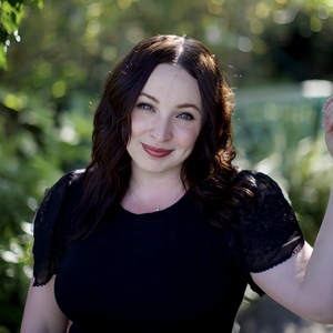 Author Callie Fowler