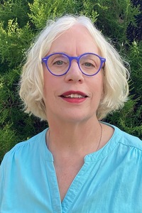 Valerie Nieman author headshot