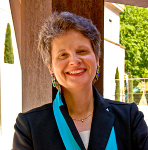 Sharon Elaine Thompson