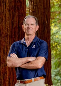 Douglas Phillips photo