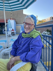 Photo of Dr. Doris Jeanette