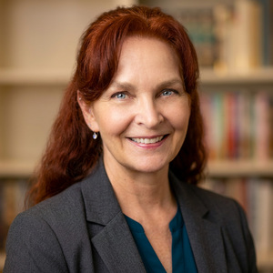 Olive Grayson Author Photo