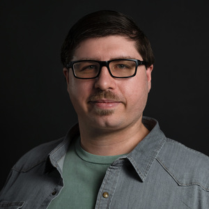 Independent author Daniel Jones