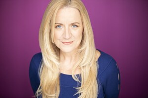 Kristie D Sanders