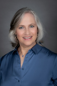 Christina Lyons